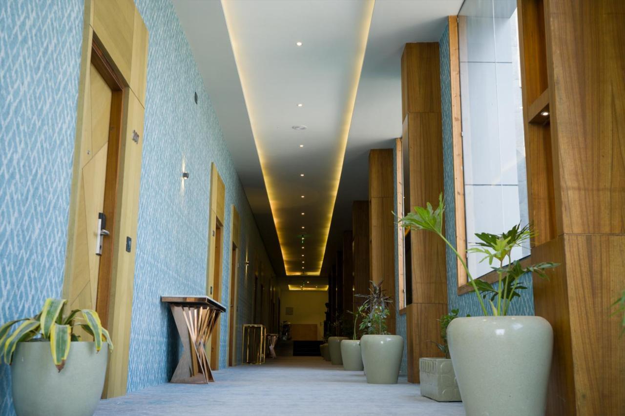 Clarks Inn Suites Kangra Exterior foto